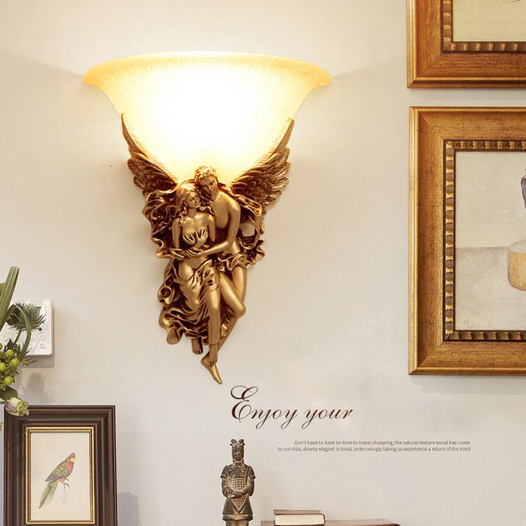 Creative Retro Resin Angels Hugging 1-Light Wall Sconce Lamp
