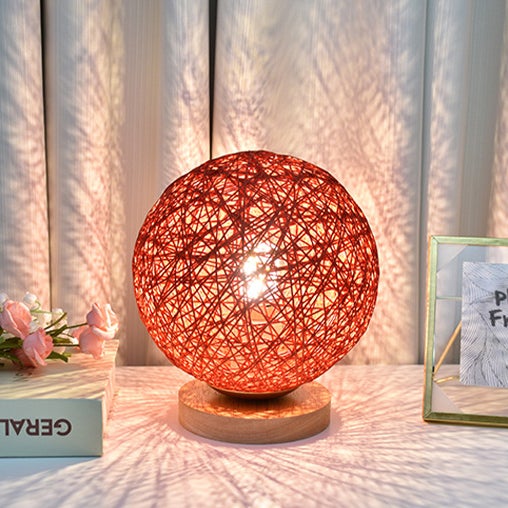 Moderne minimalistische Asato Weaving 1-Licht LED-Tischlampe 