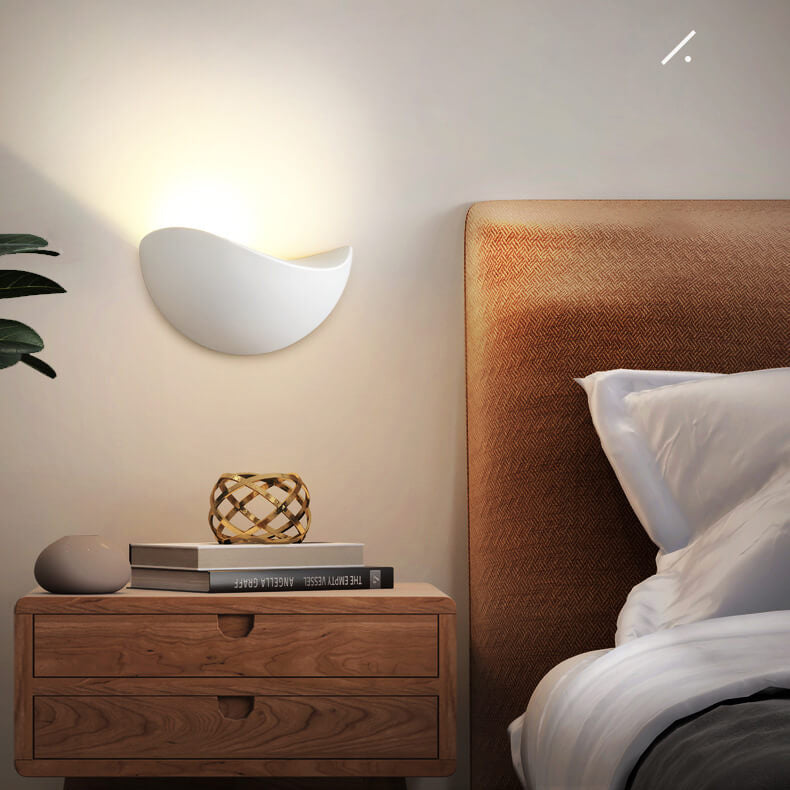 Creative Minimalist Half Round Aluminum LED Wall Sconce Lamp