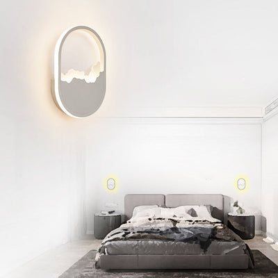 Moderne, minimalistische, ovale LED-Wandleuchte aus Eisen mit raffinierten Wellen