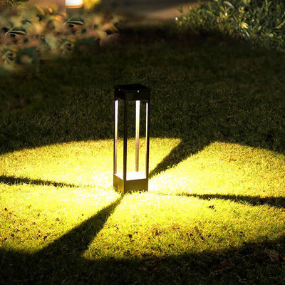 Cadre carré solaire simple moderne LED lumière extérieure de paysage de jardin de pelouse 