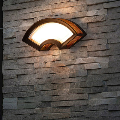 Contemporary Industrial Waterproof Aluminum Square PC LED Wall Sconce Lamp For Outdoor Patio
