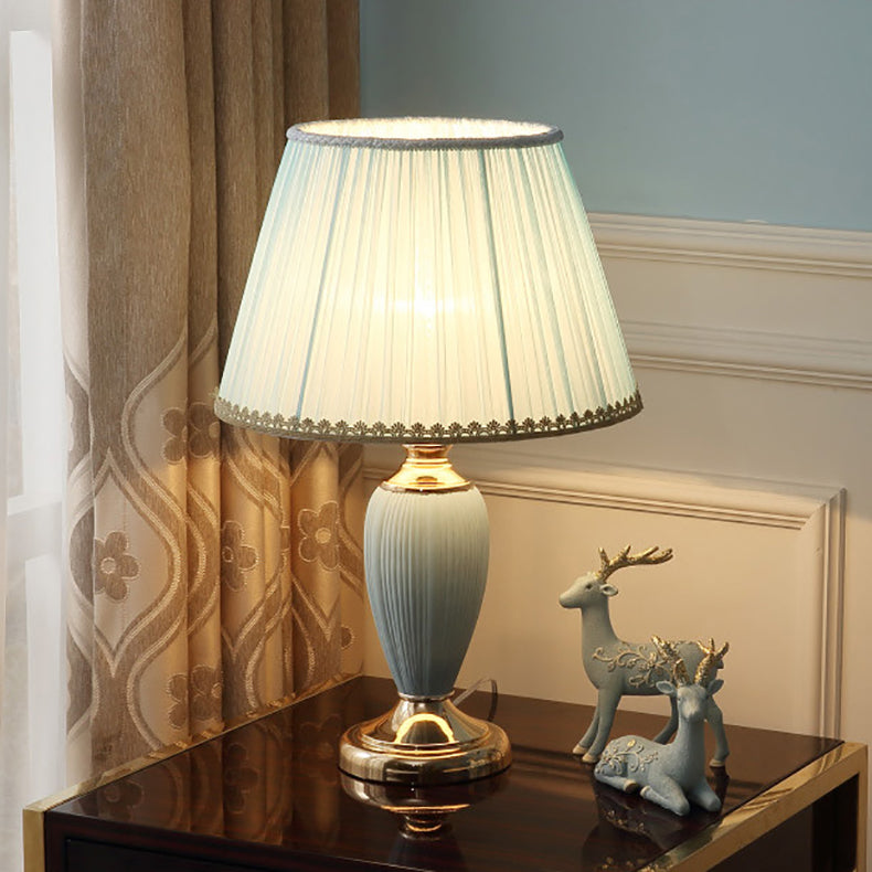 Traditional European Pleated Fabric Shade Ceramic Column Base 1-Light Table Lamp For Study