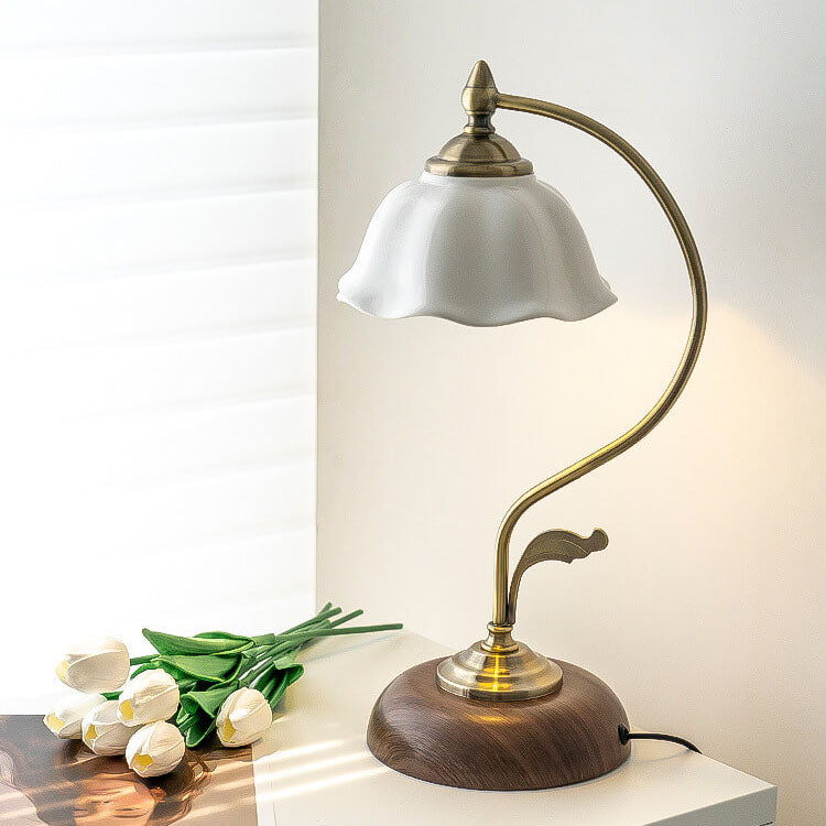 Vintage Walnut Flower Shade Ceramic 1-Light Table Lamp