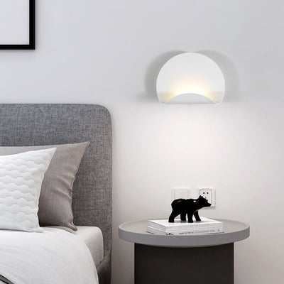 Applique murale LED au design nordique créatif en fer blanc éclipse 