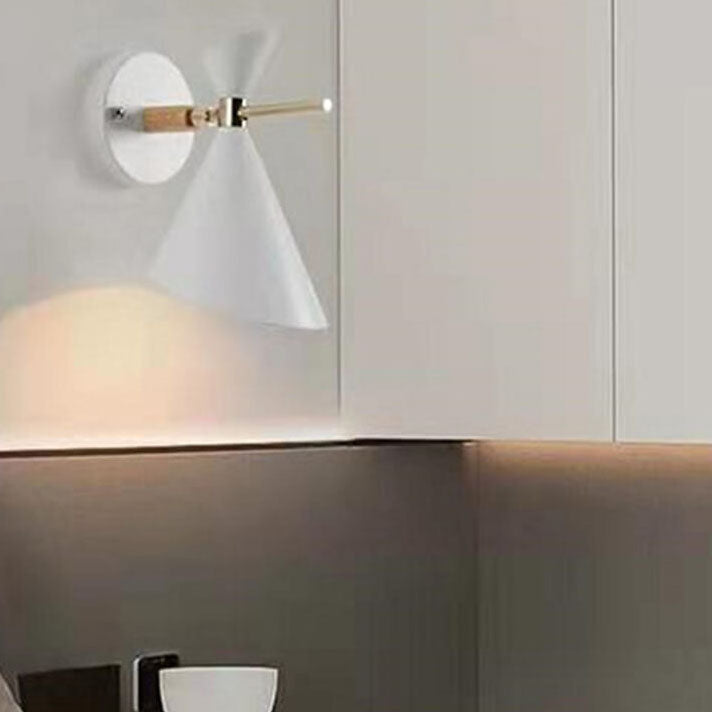 Nordic Simple Horn Shade 1-Licht Wandleuchte 