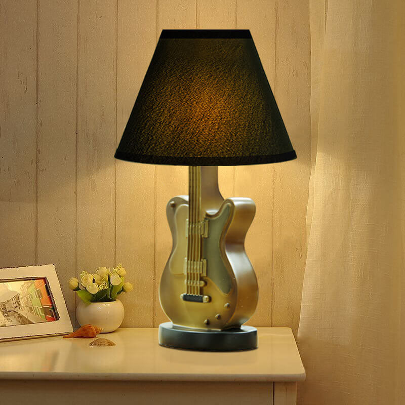 Lampe de table à 1 lumière avec abat-jour en tissu créatif pour guitare 