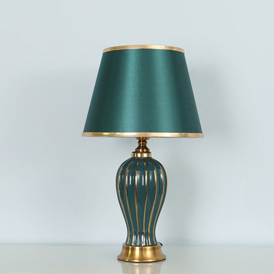 Lampe de table à 1 lumière avec base en céramique ovale et dôme en tissu de luxe européen 