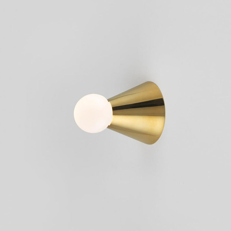 Plafonnier à 1 lumière au design conique minimaliste nordique 