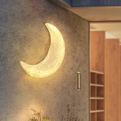 Lampe d'applique murale imperméable à LED en résine de forme de lune extérieure moderne 