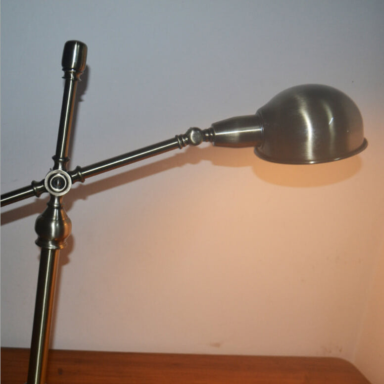 Einfache Industrie-Eisen-Augenschutz-1-Licht-Tischlampe 