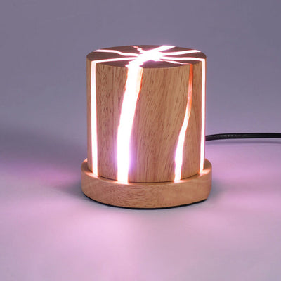 Nordische minimalistische hölzerne Harzsäule Mini-LED-Nachtlicht-Tischlampe