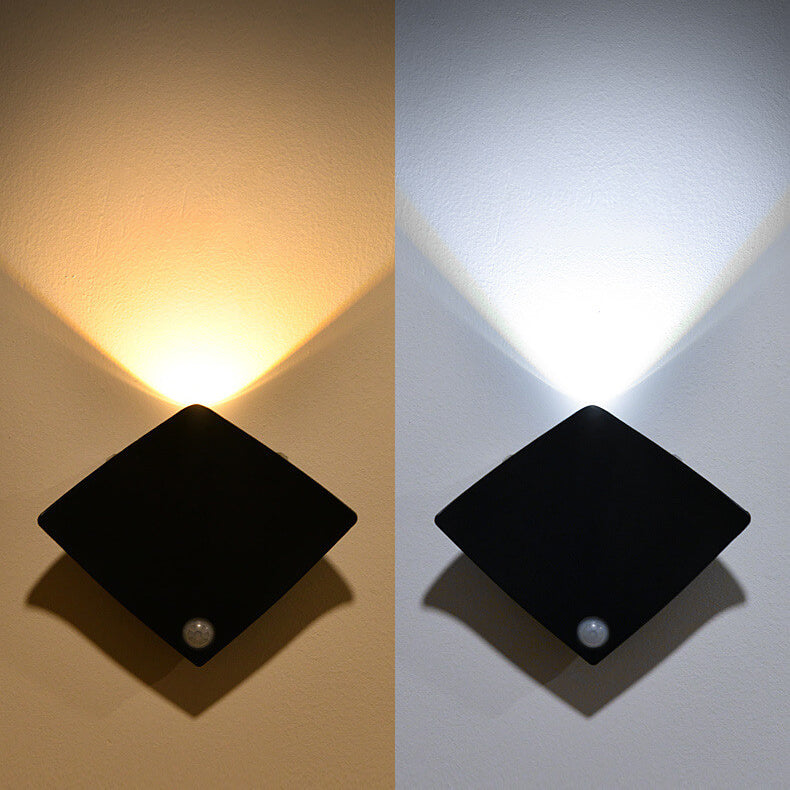 Modern PC Creative Stingray Design LED Wall Sconce Lamp