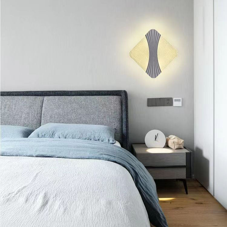 Modern Minimalist Round Diamond Hardware Acrylic LED Wall Sconce Lamp For Bedroom