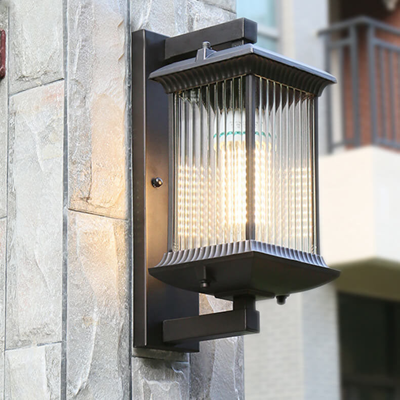 Moderne minimalistische quadratische Aluminiumglas-1-Licht-wasserdichte Wandleuchte für den Außenbereich 