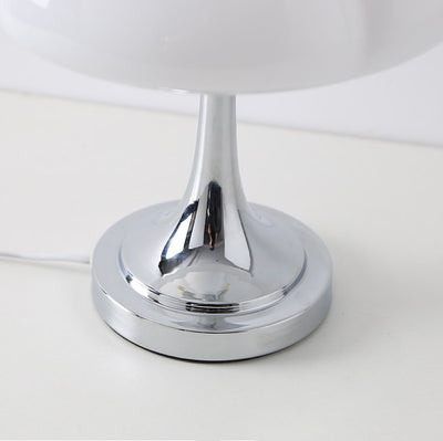 Moderne Pilzglas-Eisenbeschichtung 4-Licht-Tischlampe 
