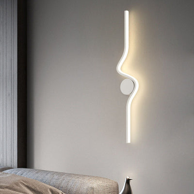 Modern Minimalist Iron Aluminum Long Strip LED Wall Sconce Lamp For Living Room