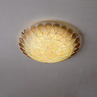 Nordic Vintage Light Luxury Tiffany Shell Glass 1-Light Flush Mount Lighting