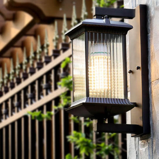 Moderne minimalistische quadratische Aluminiumglas-1-Licht-wasserdichte Wandleuchte für den Außenbereich 