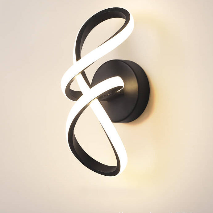 Nordische LED-Wandleuchte aus Aluminium in einfacher Twisted-Line-Form 