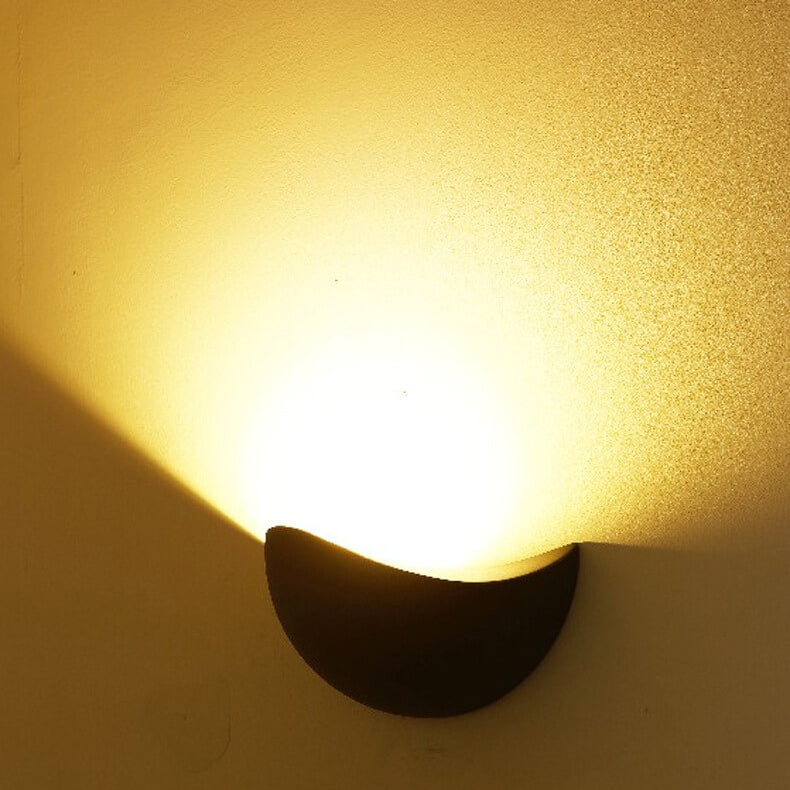 Creative Minimalist Half Round Aluminum LED Wall Sconce Lamp