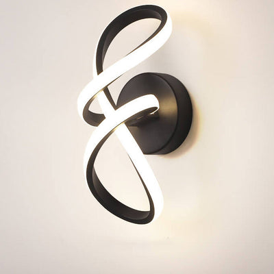 Nordische LED-Wandleuchte aus Aluminium in einfacher Twisted-Line-Form 