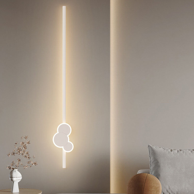 Modern Minimalist Iron Aluminum Long Strip LED Wall Sconce Lamp For Living Room