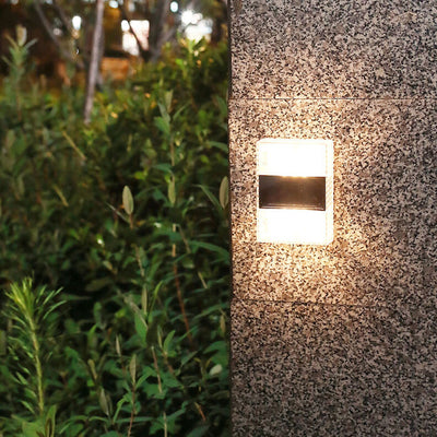 Applique murale solaire carrée haut et bas à LED, luminaire décoratif d'extérieur, idéal pour un jardin ou un jardin 