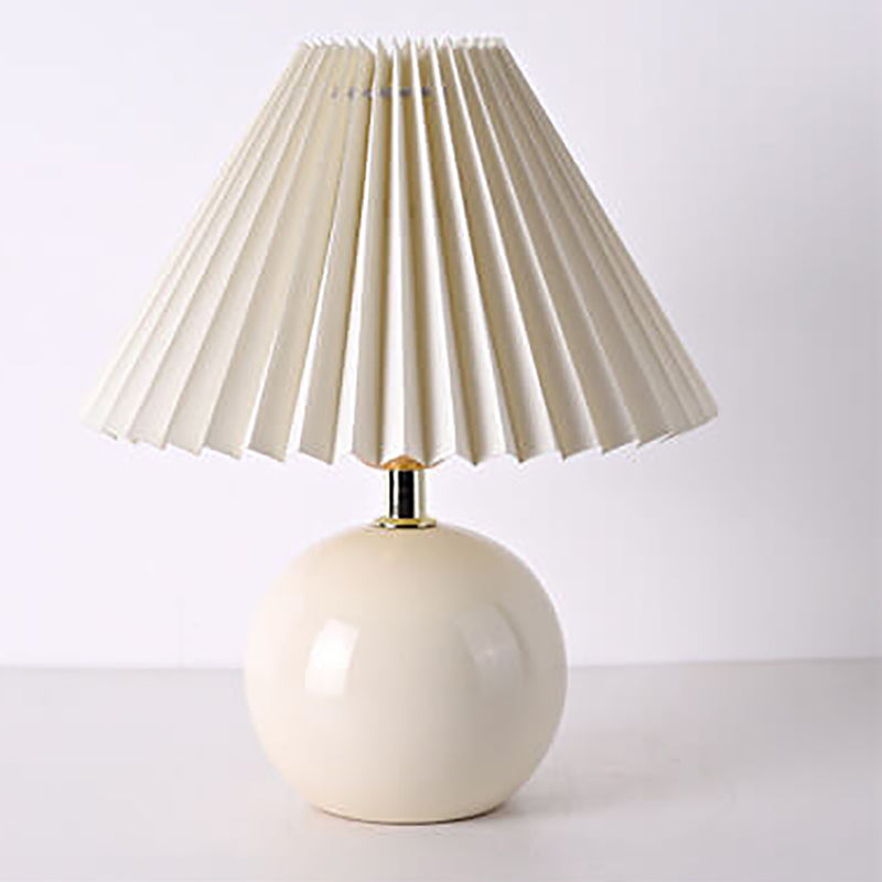 Vintage Pleated Fabric Lampshade Ceramic 1-Light Table Lamp