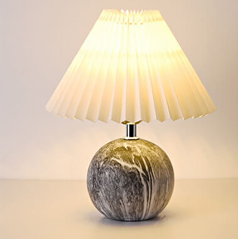 Vintage Pleated Fabric Lampshade Ceramic 1-Light Table Lamp