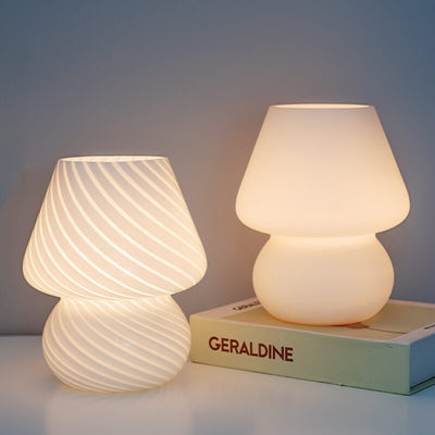 Retro Creative Glass Mushroom 1-Light LED-Nachtlicht-Tischlampe 