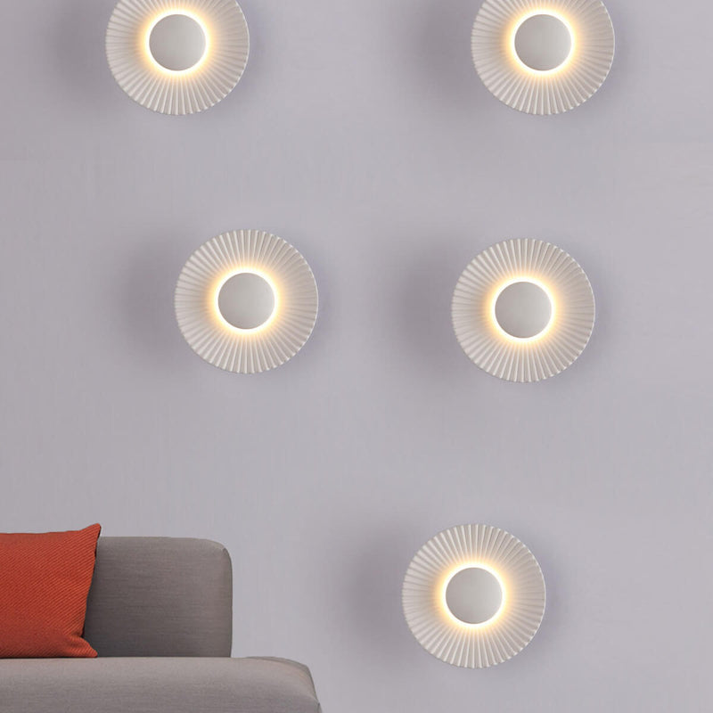 Moderne 1-flammige LED-Wandleuchte aus Aluminium mit runden Muschelstrukturen 