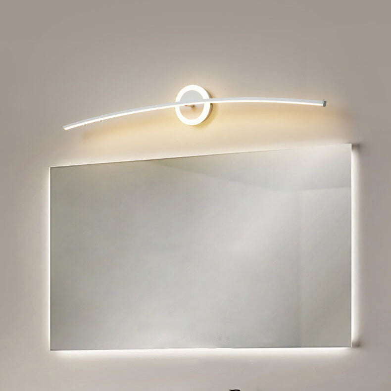 Moderne, minimalistische LED-Spiegelfrontleuchte mit gebogener Linie 