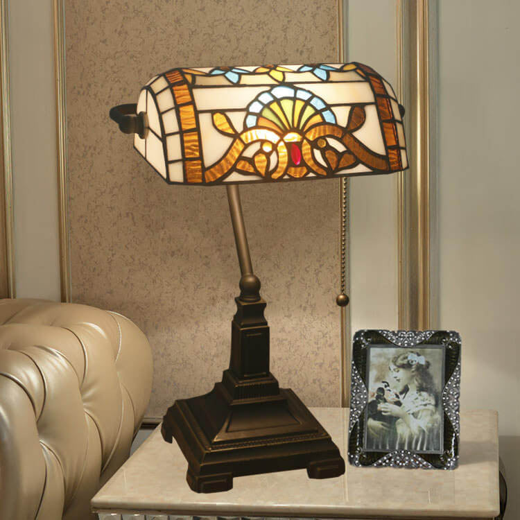 Vintage Stained  Glass 1-Light Zipper Switch Table Lamp