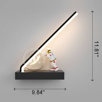 Modern Creative Astronaut Ball LED Wall Sconce Lamp