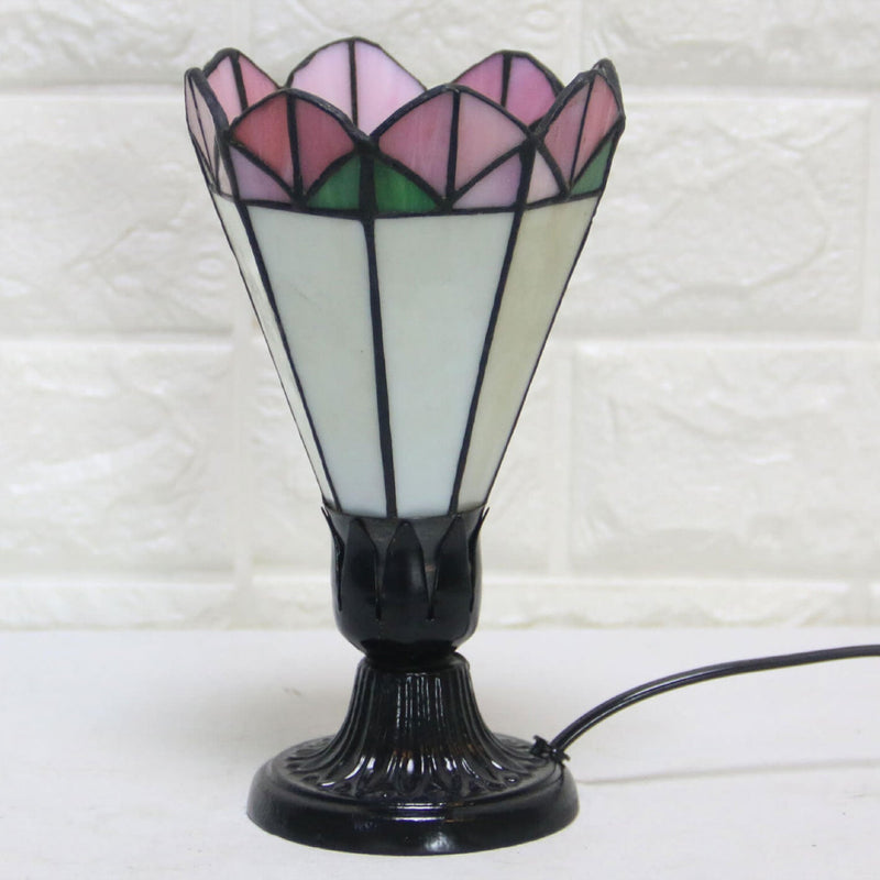 Retro Tiffany Creative Flower Design 1-Light Table Lamp