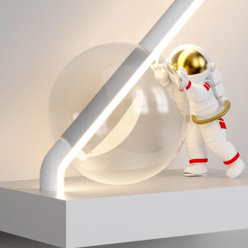 Modern Creative Astronaut Ball LED Wall Sconce Lamp