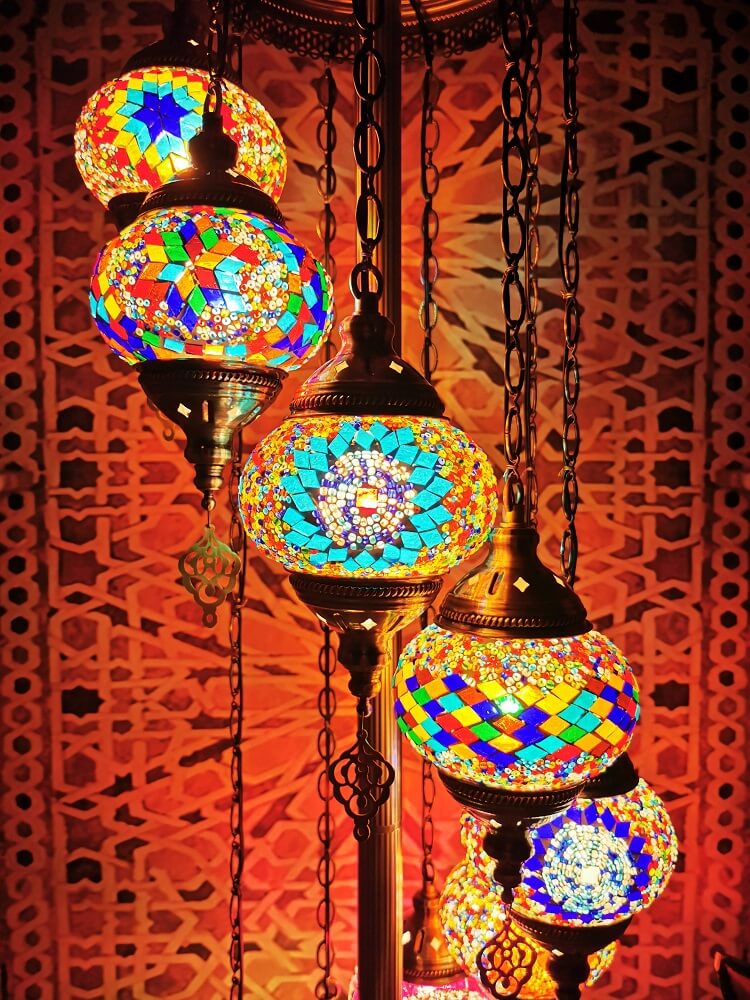 Türkische marokkanische Retro-Stehlampe mit 9 Leuchten
