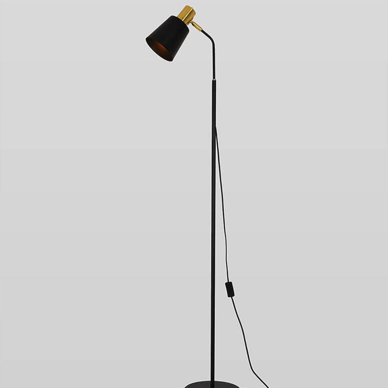 Nordische, minimalistische Eisenkegelschirm-Stehlampe mit 1 Licht