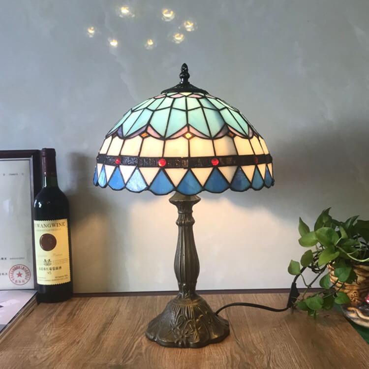 Europäische Vintage Tiffany Harzlegierung Glas 1-Licht Tischlampe 