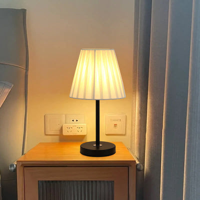 Lampe de table moderne à 1 lumière en tissu métallique plissé noir et blanc 