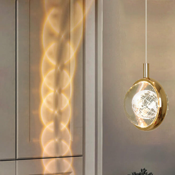 Creative Three-dimensional Crystal Ball Multi-style LED Pendant Light