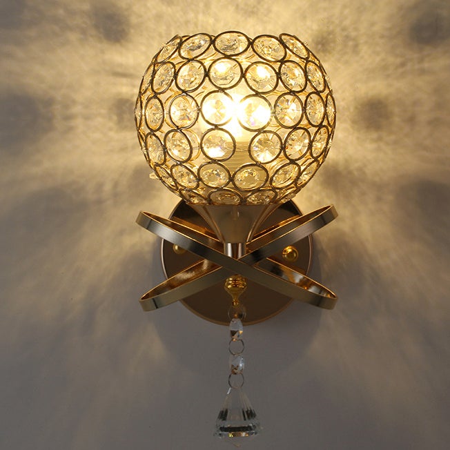 Creative Minimalist Crystal 1-Light Wall Sconce Lamp
